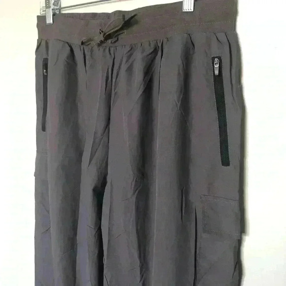 Womens size Large Cargo Jogger Lightweight Quick Dry Athletic Workout Pants NWT - Picture 7 of 14